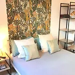 Cosy 1 מונטובן