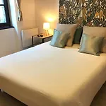 Cosy 1 *