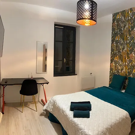 Cosy Homestay *